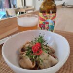Kitschen: Ντάμπλινγκς και κοκτέιλ στο dim sum bar του Πειραιά