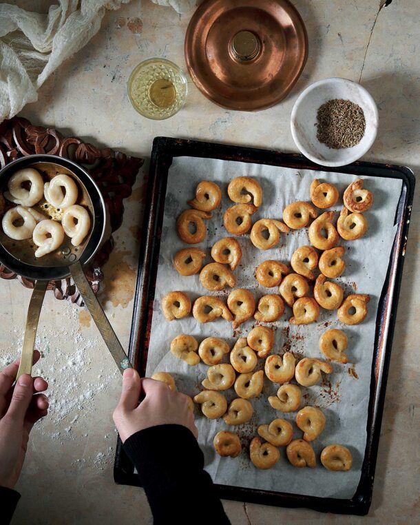 Taralli pugliesi - Παξιμαδάκια κρασάτα, βραστά και φουρνιστά