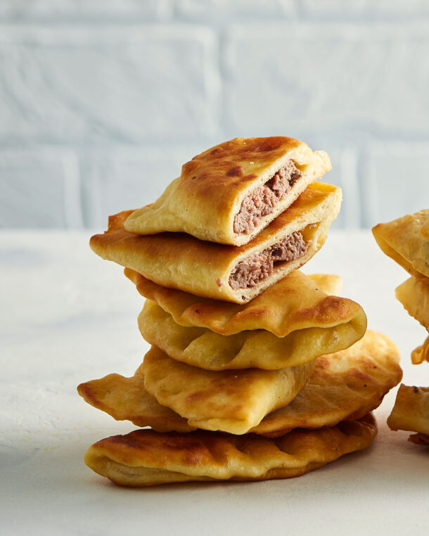 Μπουρέκι με κιμά από την Κριμαία (Cig börek)