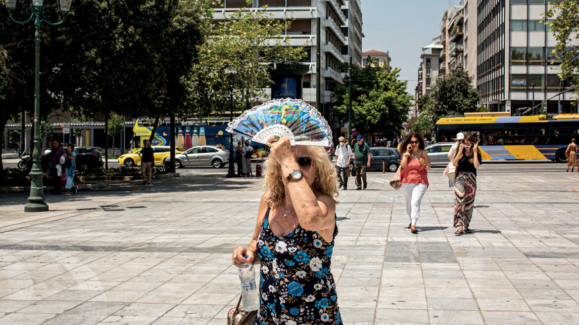 Τι τρώμε και τι πίνουμε στις μεγάλες ζέστες